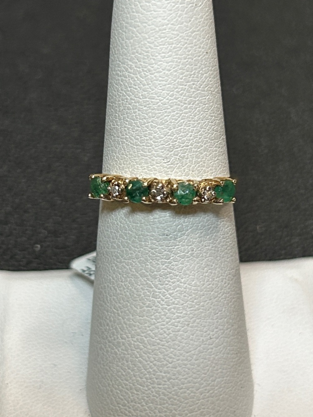 444198 10k yellow gold, Emerald & Diamond Ring